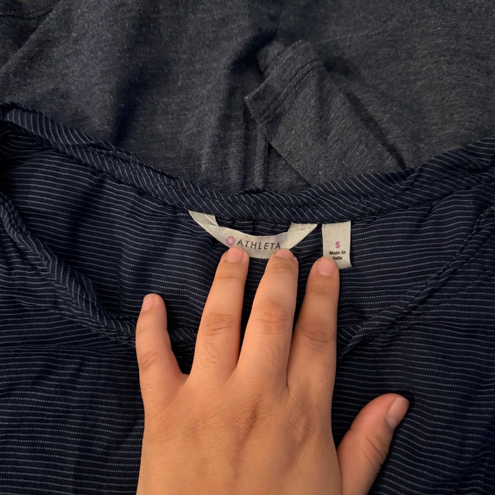 Athleta Navy and Heather Gray Long Sleeve Top